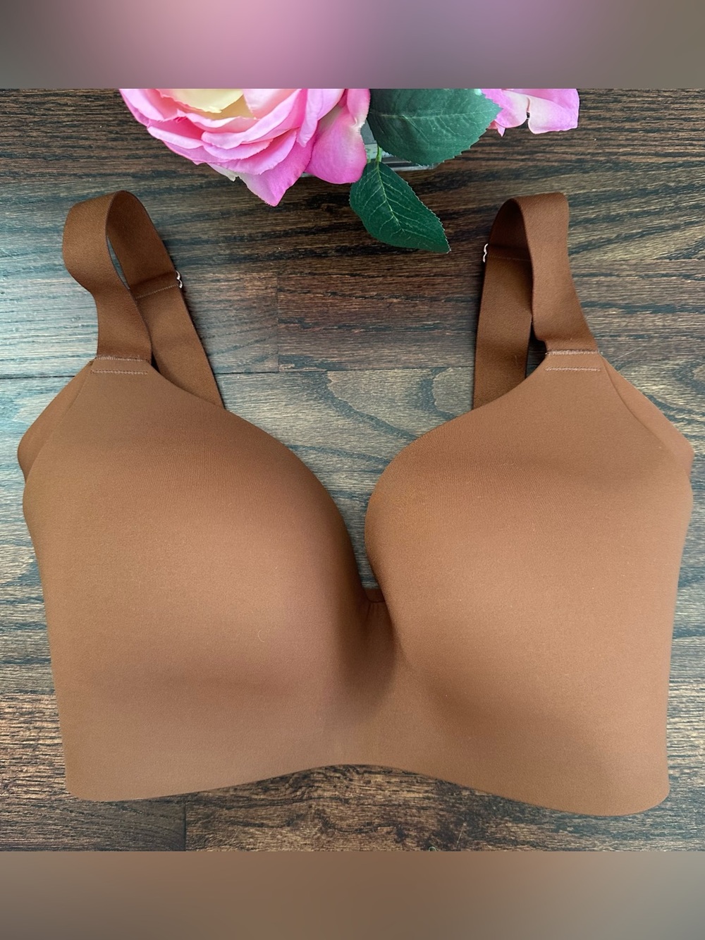 Le Mystere Smooth Shape 360 Smoothing wireless bra, size 32G